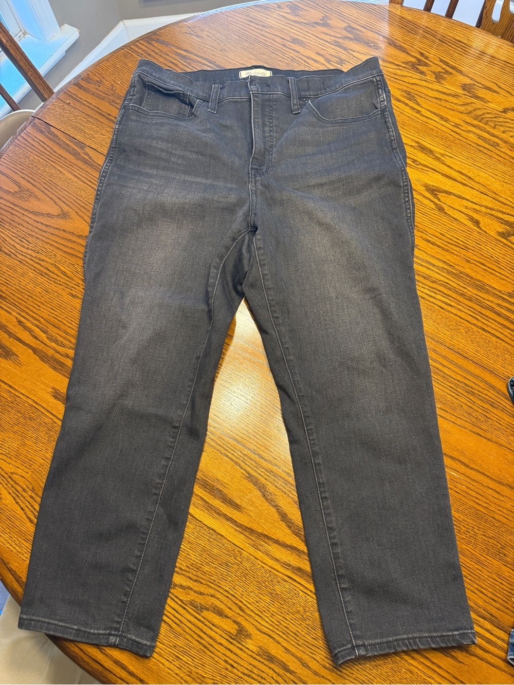 Madewell Straight-Leg Jeans in Washed Black